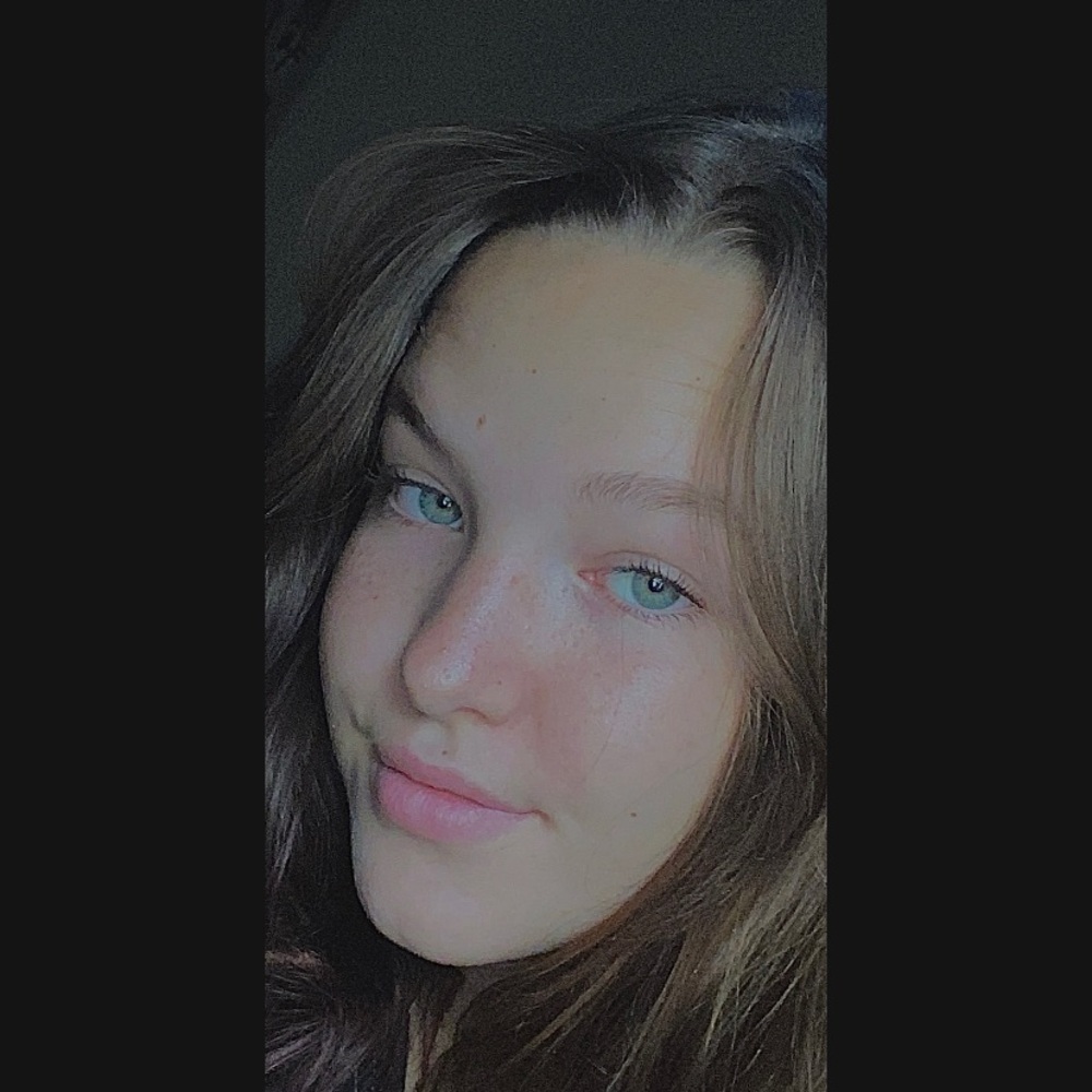 Meet your Posher, Kaitlynn